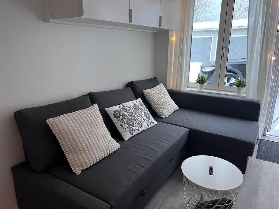 Laegenhet Med Egen Ingang. Apartment Sundsvall Exterior photo